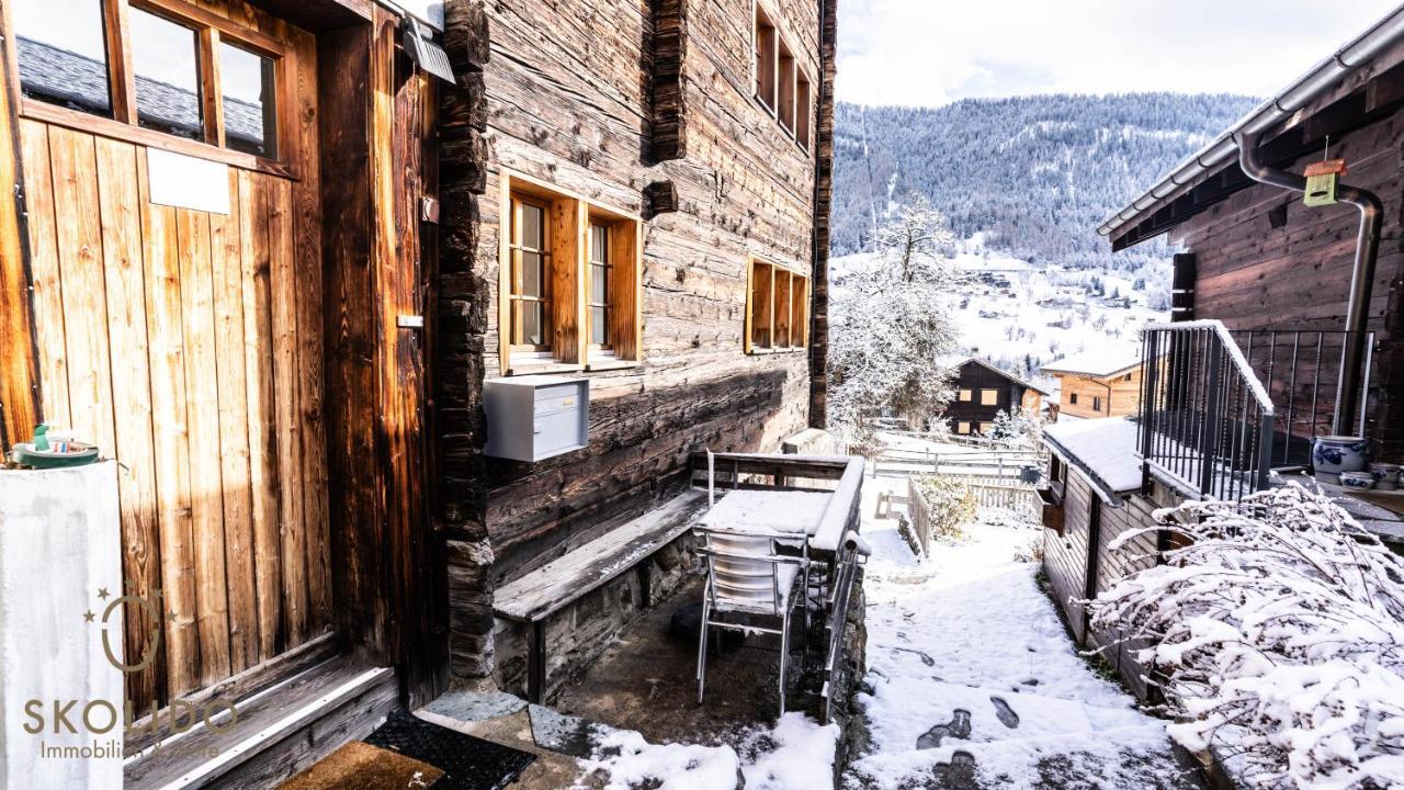 Heimeliges Walliserhaus Fiesch Εξωτερικό φωτογραφία